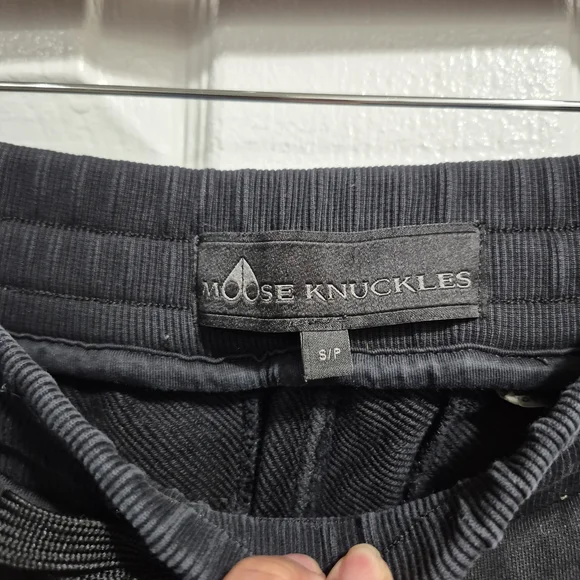 Moose Knuckles Black Sweatshirt and Joggers Set - Picture 5 of 10